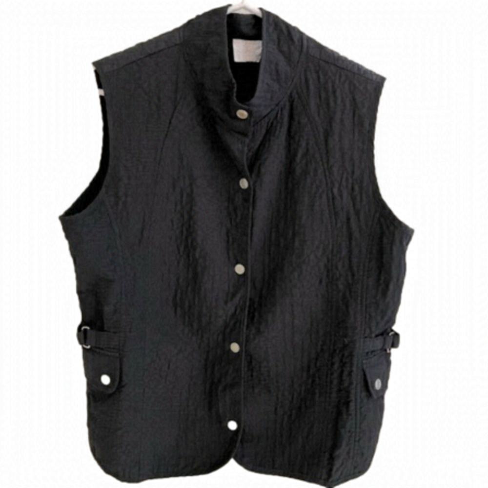 𝅺mifresia Black Quilted 2 Side Button Pocket Vest, Belt Details  Size Lg 🎀